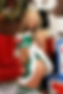 [BigTitsInUniform.com Brazzers.com] 2009-12-23 Phoenix Marie -  Santa's Busty Helper 4467/[BigTitsInUniform.com Brazzers.com] 2009-12-23 Phoenix Marie -  Santa's Busty Helper 4467/0008.jpg